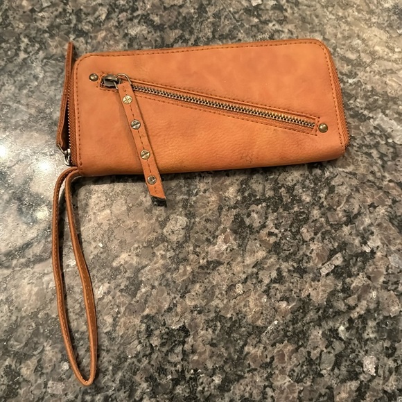 Free people brown wallet - Picture 1 of 8